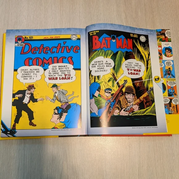 Batman Book War Years 1939-1945: Presenting Over 20 Classic Full Length DC Tales - Picture 9 of 11
